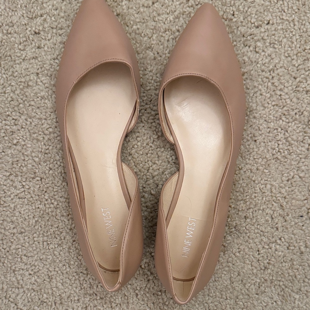 Nine West Nude Pointed Toe Flats